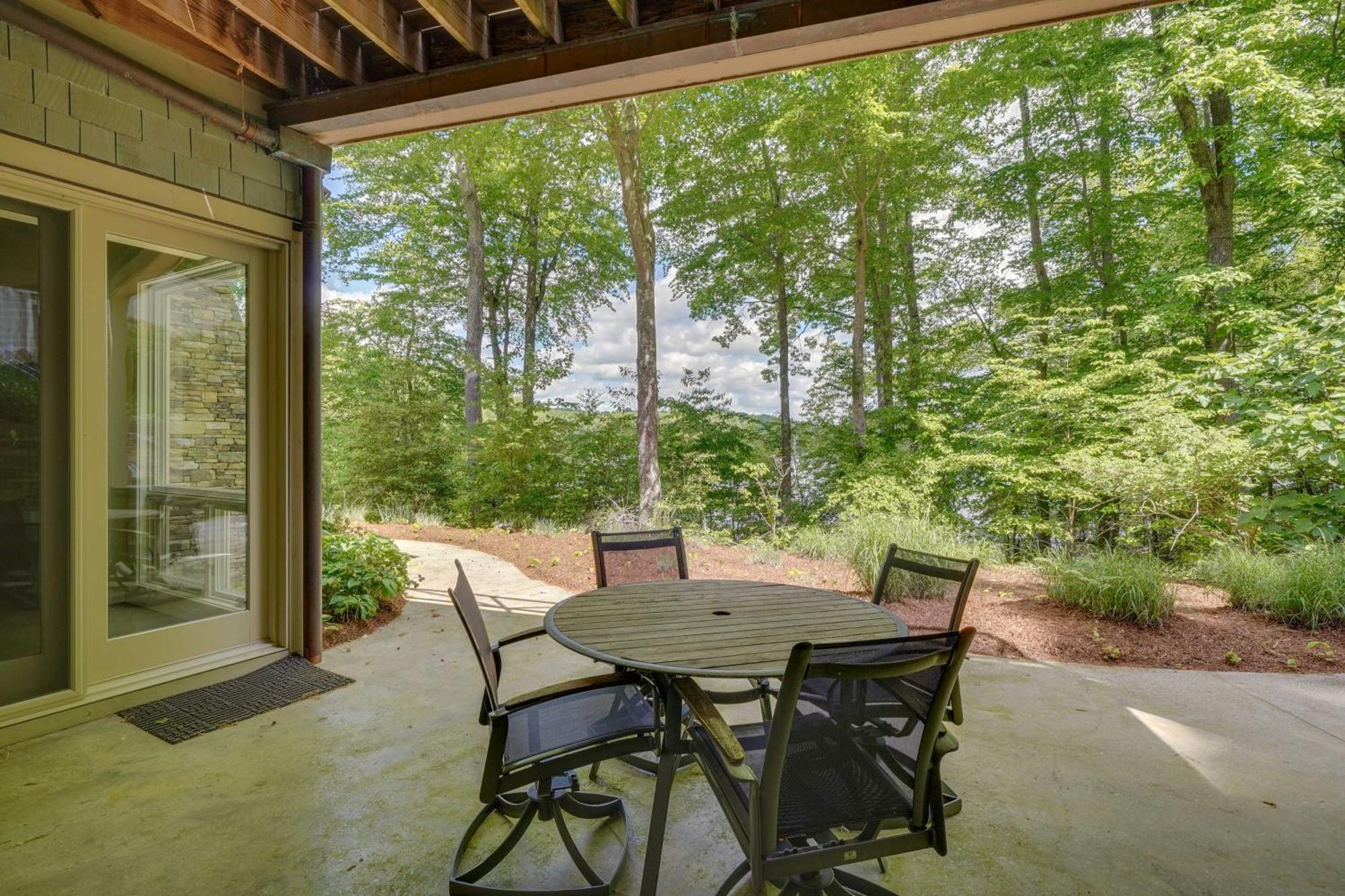 Stunning Lakefront Roxboro Home With Private Dock! Esterno foto